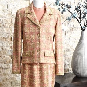 St. John Couture Peach/Gold Knit 3 Piece Suit Size 4